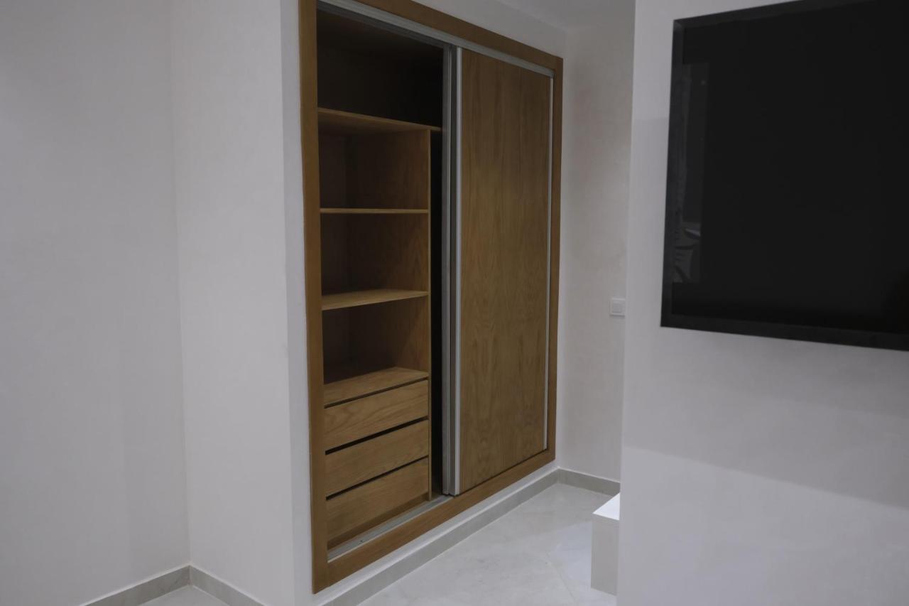 Jannat Apartment *